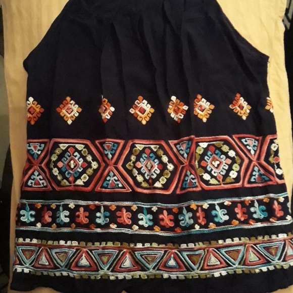 Three tanks tops Sz M - Picture 3 of 6